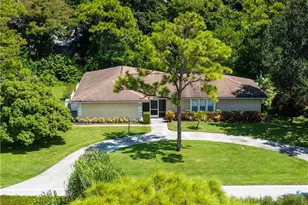 434 NE Acacia Pl, Jensen Beach, FL 34957 - Photo 36