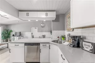 4468 NE Ocean Blvd, Jensen Beach, FL 34957 - Photo 6