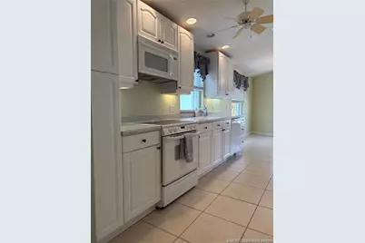 905 Nettles Boulevard, Jensen Beach, FL 34957 - Photo 16