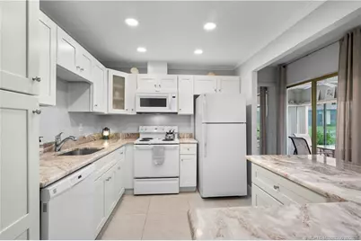 1800 SE Saint Lucie Boulevard #10-104, Stuart, FL 34996 - Photo 6