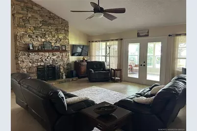 33604 Picciola Drive, Fruitland Park, FL 34731 - Photo 6