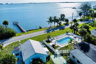 4756 NE Blue Heron Ln, Jensen Beach, FL 34957 - Photo 46