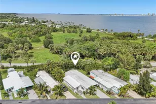 4756 NE Blue Heron Ln, Jensen Beach, FL 34957 - Photo 40