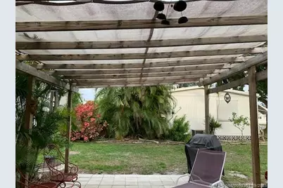 6450 Birch Lane, Lantana, FL 33462 - Photo 6