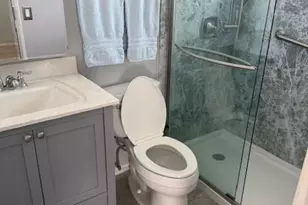 2600 SE Ocean Blvd, Stuart, FL 34996 - Photo 8