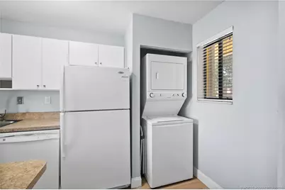 5355 SE Miles Grant Road #E212, Stuart, FL 34997 - Photo 16