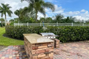 10725 SW Hartwick Dr, Port Saint Lucie, FL 34987 - Photo 26
