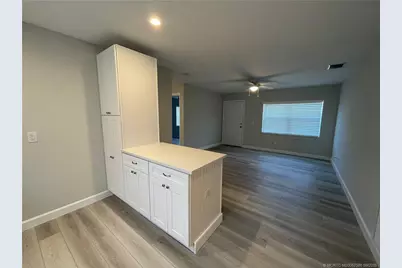 661 Hernando Street #1, Fort Pierce, FL 34949 - Photo 2