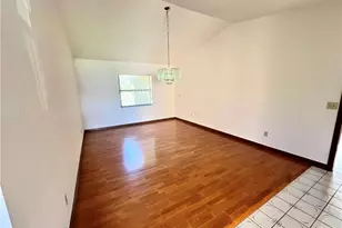 1025 SE 10th St, Stuart, FL 34996 - Photo 8