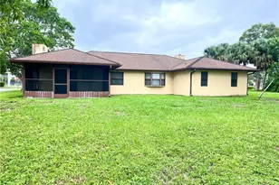 1025 SE 10th St, Stuart, FL 34996 - Photo 14