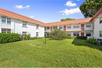 2600 SE Ocean Boulevard #Z10, Stuart, FL 34996 - Photo 1