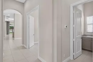 600 SE Fascino Cir, Port Saint Lucie, FL 34984 - Photo 4