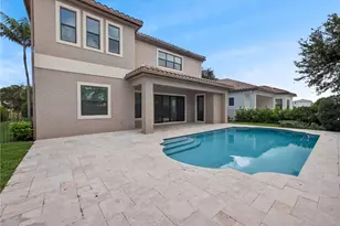 259 SE Calmo Circle, Port Saint Lucie, FL 34984 - Photo 2