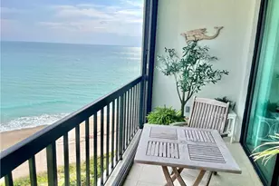 8800 Ocean Dr, Jensen Beach, FL 34957 - Photo 10