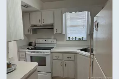 1903 SW Palm City Road #H, Stuart, FL 34994 - Photo 4