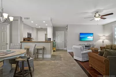 411 NE Plantation Road #517, Stuart, FL 34996 - Photo 8