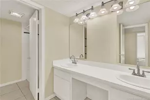 1458 N Lawnwood Cir, Fort Pierce, FL 34950 - Photo 32