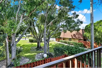 1458 N Lawnwood Circle #24C, Fort Pierce, FL 34950 - Photo 30