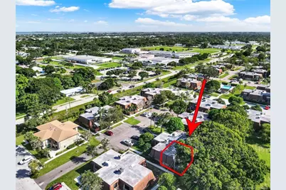 1458 N Lawnwood Circle #24C, Fort Pierce, FL 34950 - Photo 2