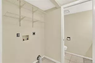 1458 N Lawnwood Cir, Fort Pierce, FL 34950 - Photo 22