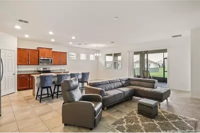 10558 SW Toren Way, Port Saint Lucie, FL 34987 - Photo 12