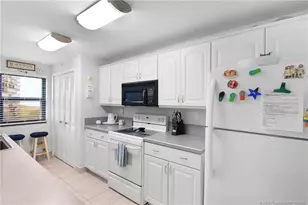 10044 S Ocean Dr, Jensen Beach, FL 34957 - Photo 6