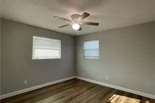 406 SE Robalo Ct, Stuart, FL 34996 - Photo 10