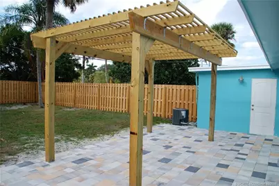 406 SE Robalo Court, Stuart, FL 34996 - Photo 16