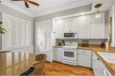 36 Harbour Isle Drive W #PH 4, Fort Pierce, FL 34949 - Photo 6