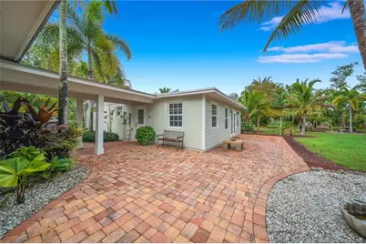 2523 SW Horseshoe Trail, Palm City, FL 34990 - Photo 6