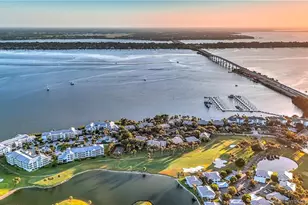 233 NE Edgewater Dr, Stuart, FL 34996 - Photo 62