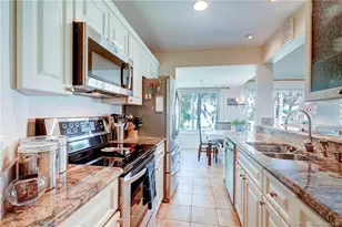 233 NE Edgewater Dr, Stuart, FL 34996 - Photo 22