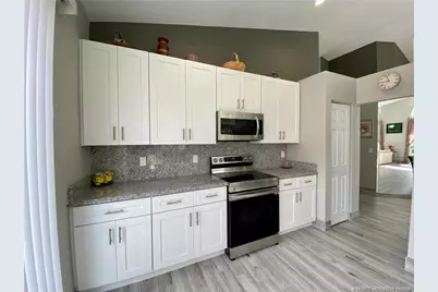 3198 SE Carrick Green Court, Port Saint Lucie, FL 34952 - Photo 8