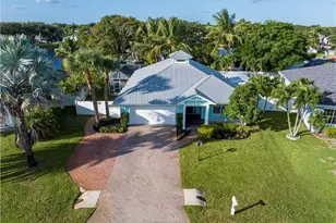 506 NE Pecos Way, Jensen Beach, FL 34957 - Photo 2