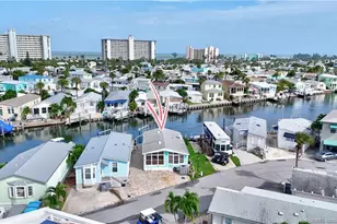 10701 S Ocean Dr, Jensen Beach, FL 34957 - Photo 2