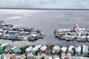 10701 S Ocean Dr, Jensen Beach, FL 34957 - Photo 38