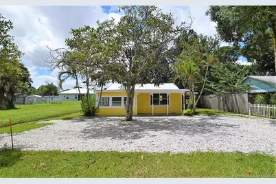 976 SW 34th Terrace, Palm City, FL 34990 - Photo 1