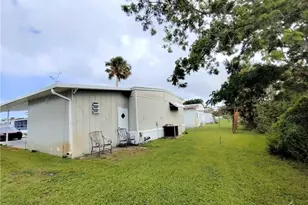 2540 SE Penny Ln, Stuart, FL 34994 - Photo 44