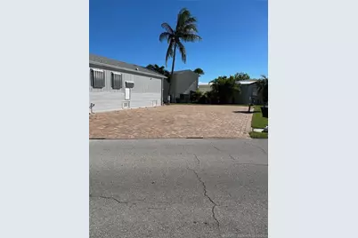 731 Nettles Boulevard, Jensen Beach, FL 34957 - Photo 2