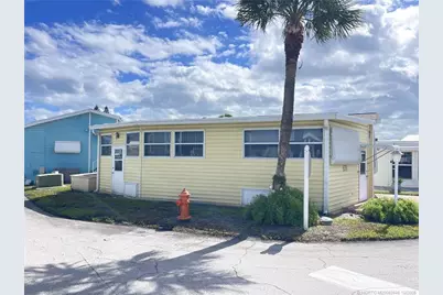 943 Nettles Boulevard, Jensen Beach, FL 34957 - Photo 4