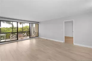 3792 NE Ocean Blvd, Jensen Beach, FL 34957 - Photo 4