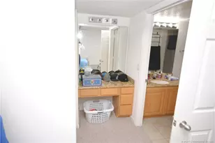 251 SW Palm Dr, Port Saint Lucie, FL 34986 - Photo 12