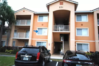 251 SW Palm Drive #203, Port Saint Lucie, FL 34986 - Photo 2