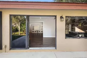 2225 SW Creekside Dr, Palm City, FL 34990 - Photo 36