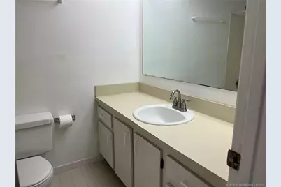 1290 SE Parkview Place #A9, Stuart, FL 34994 - Photo 18