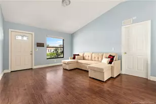 452 SW Todd Ave, Port Saint Lucie, FL 34983 - Photo 4