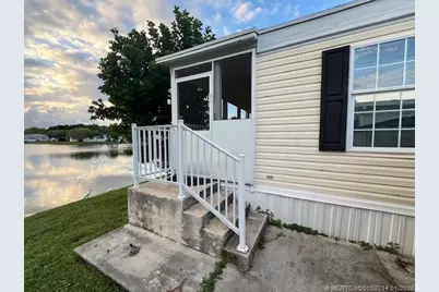 162 Plantation Boulevard, Lake Worth, FL 33467 - Photo 8