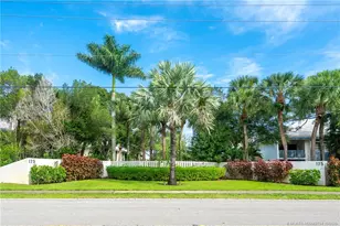 175 SE Saint Lucie Blvd, Stuart, FL 34996 - Photo 2