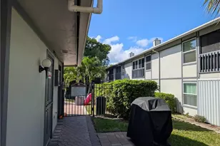 8291 SE Croft Cir, Hobe Sound, FL 33455 - Photo 24