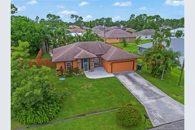 3532 SW Margela Street, Port Saint Lucie, FL 34953 - Photo 2